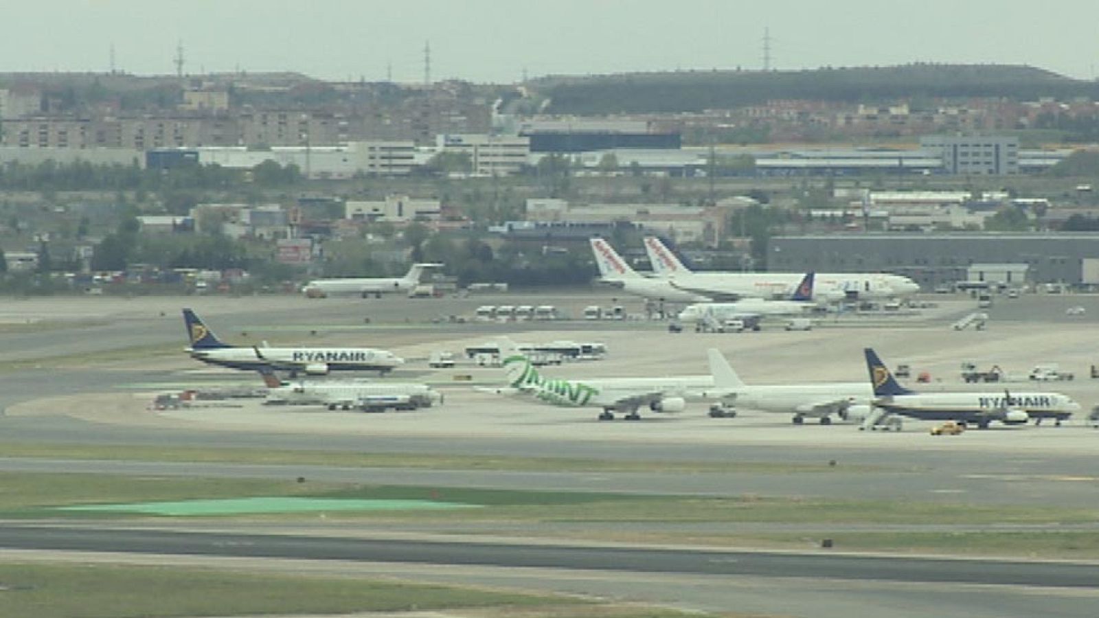 La caída del precio del petróleo mejora las ganancias de las areolíneas