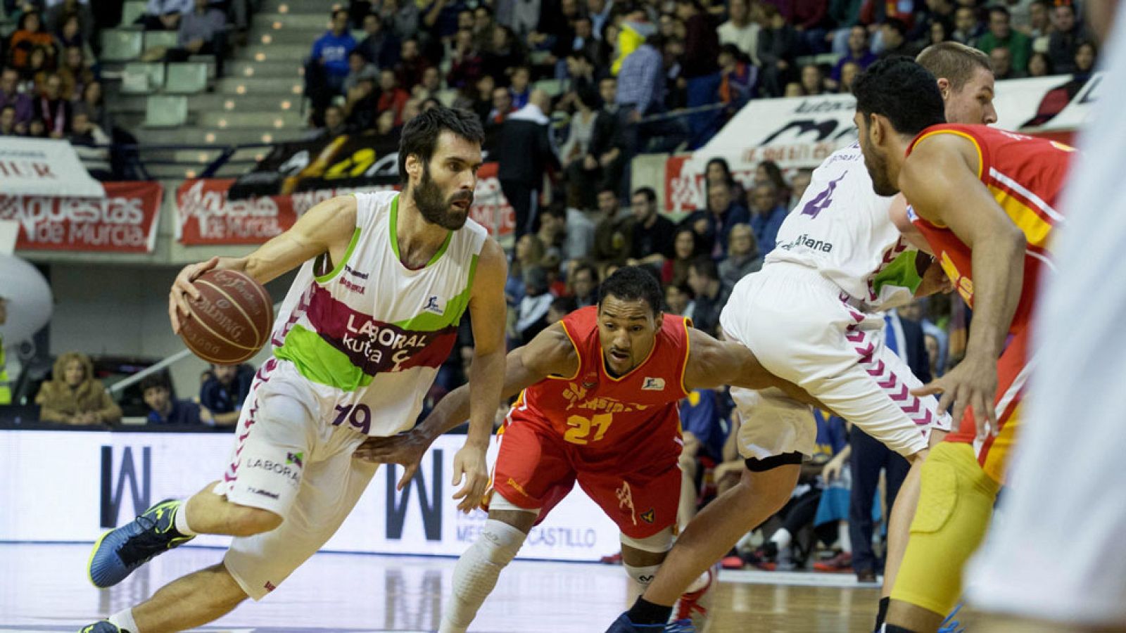 UCAM Murcia 93 - Laboral Kutxa 88 - Baloncesto en RTVE | Ver