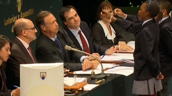 Lotería de Navidad - Séptimo quinto premio: 67.924