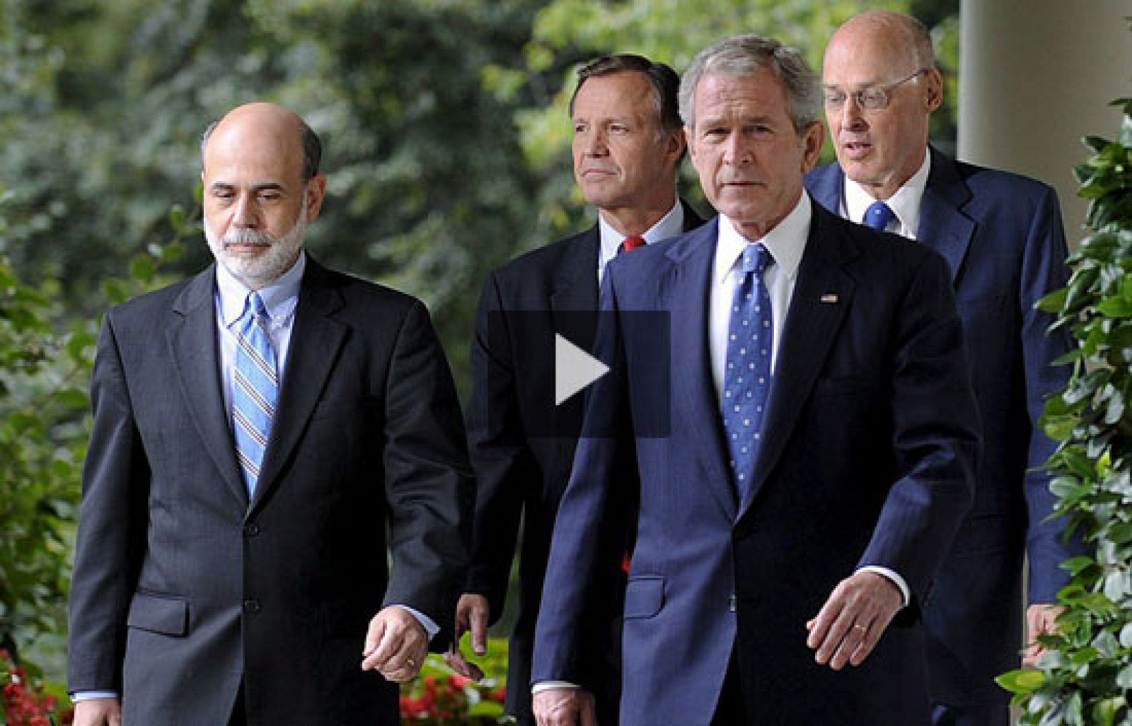 Bush comparece de nuevo para explicar las medidas anticrisis de su administración | Ver