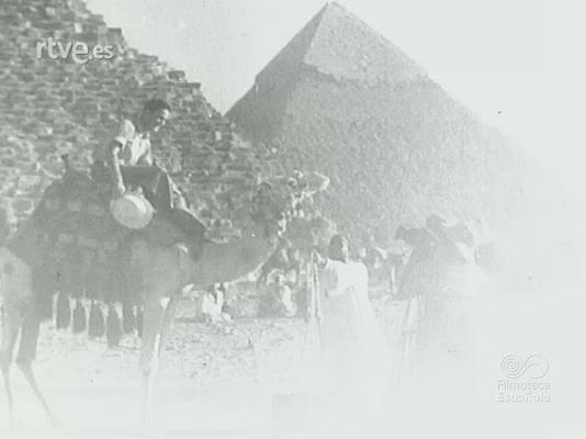 Archivo Histórico - BUQUE ESCUELA 'LA ARGENTINA' (AÑO 1948)