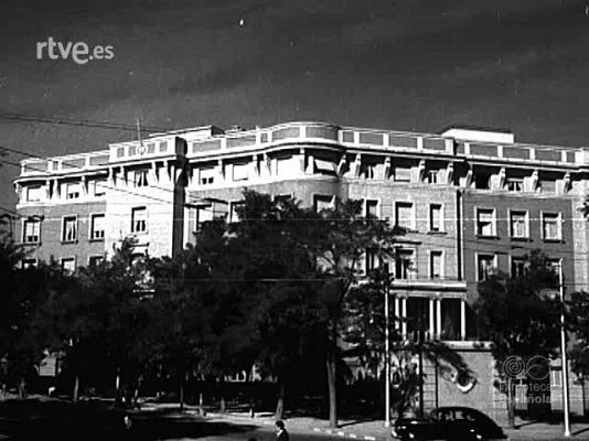 Archivo Histórico - VISITA A ESPAÑA DE ADHEMAR PEREIRA DE BARROS