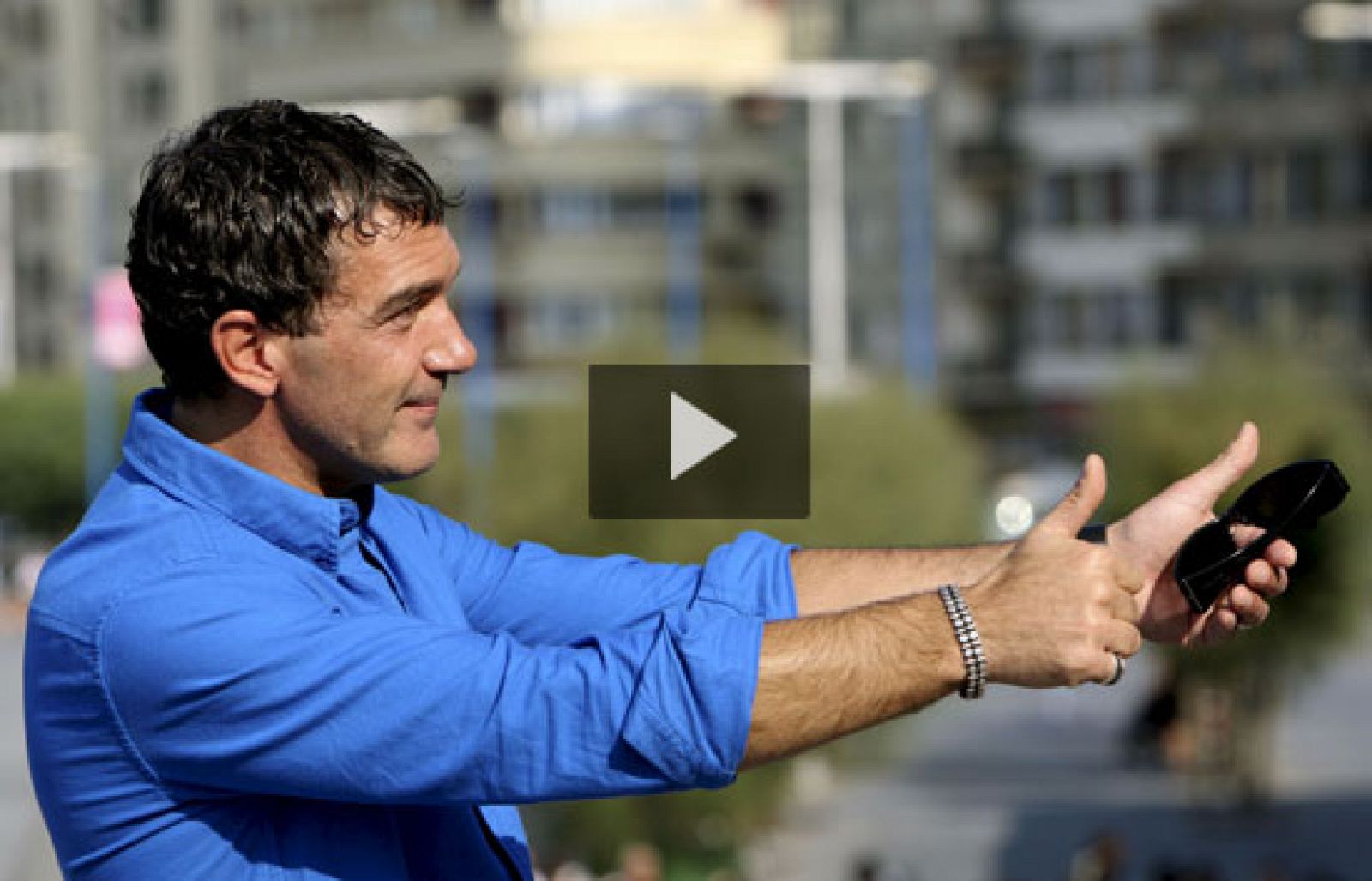 Antonio Banderas ha sido galardonado con el premio Donostia | Ver