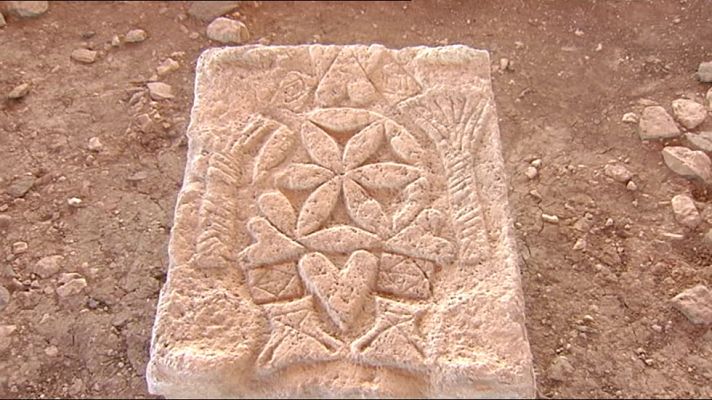 Telediario 1 - Descubierta una sinagoga en la ciudad de María Magdalena