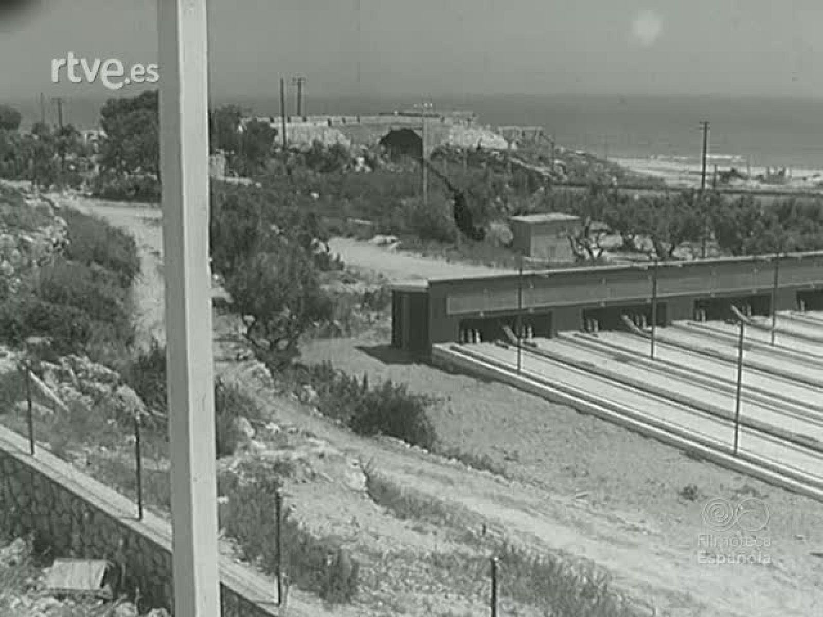 COMPENDIO DE LA ACTUALIDAD ESPAÑOLA 1957 - 1958 (MATERIALES SIN MONTAR) | Ver