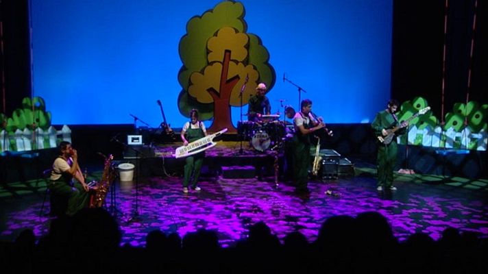 Telediario 1 - Una actividad para que los niños se adentren en la música