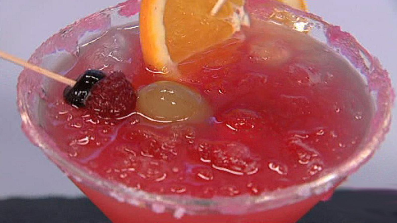 Receta Exprés - Granizado Clan para Fin de Año - Cocina con Clan | Ver