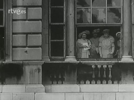 Archivo Histórico - REPORTAJES  DE LA POSTGUERRA