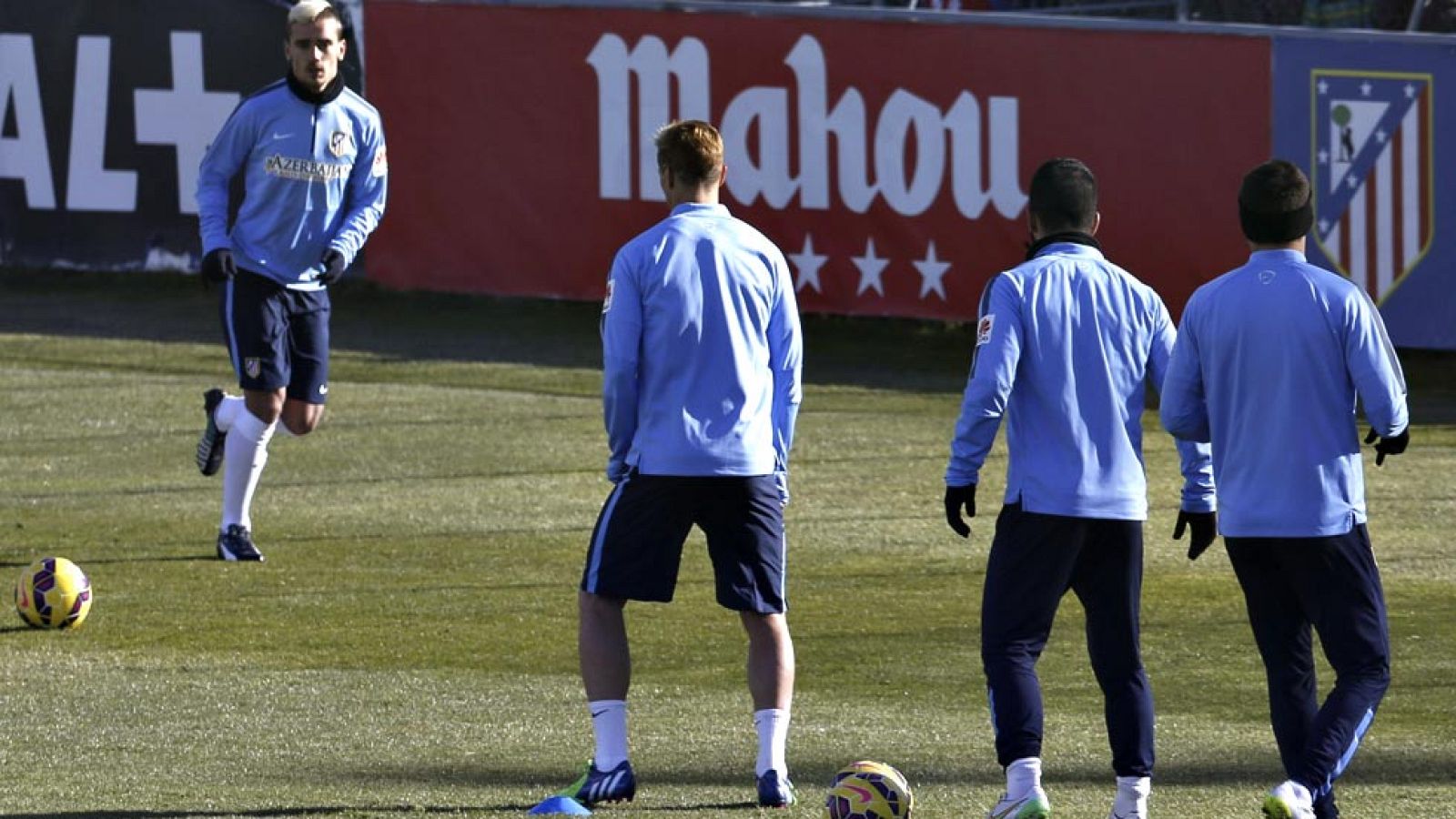 El equipo de Simeone vuelve a la competición tras el parón navideño aunque no podrá contar con Fernando Torres. El delantero aún no tiene la ficha federativa.