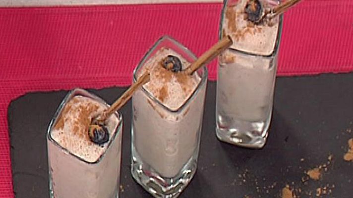 Cocina con Sergio - Chupitos de leche merengada