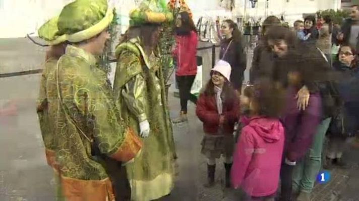 L'Informatiu - Les carrosses reials ja estàn preparades