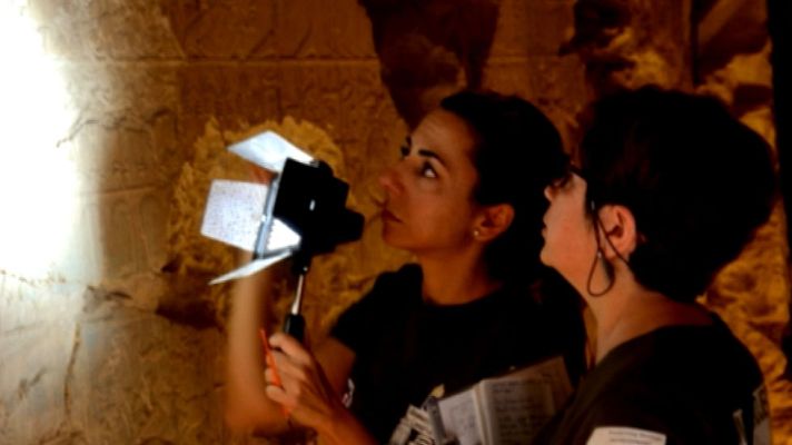 Telediario 1 - Descubren en Luxor una réplica de la tumba del Dios Osiris