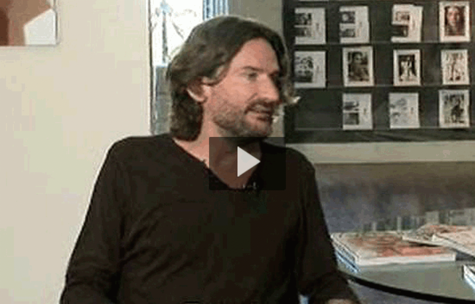 Página 2 - Entrevistas - Frédéric Beigbeder | Ver