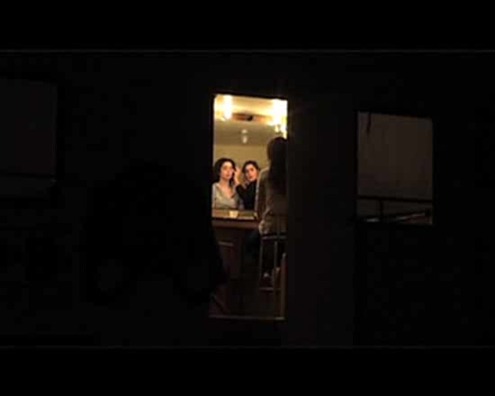 Miranda en la pileta (El baile de la victoria) | Ver