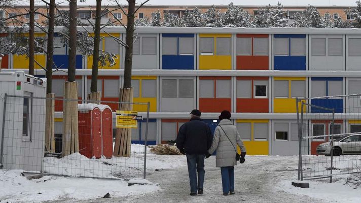 Telediario 1 - Miles de refugiados llegaron a Berlín en 2014