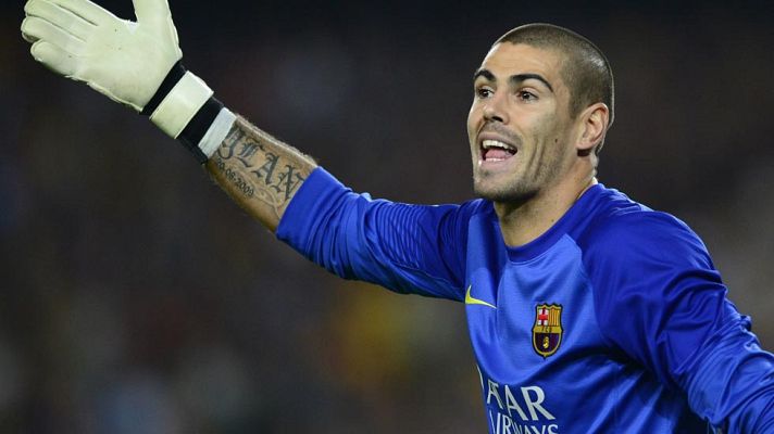 Telediario 1 - El Manchester United confirma el fichaje de Víctor Valdés