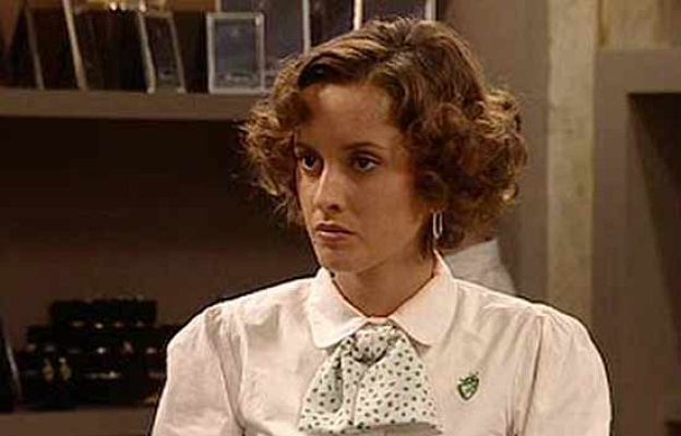 Amar en tiempos revueltos - Ana se enfrenta a José María