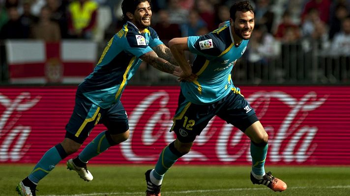 Fútbol - Almería 0 - Sevilla 2