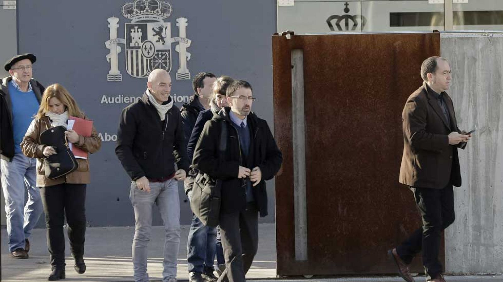 Telediario 1 en cuatro minutos - 12/01/15 | Ver