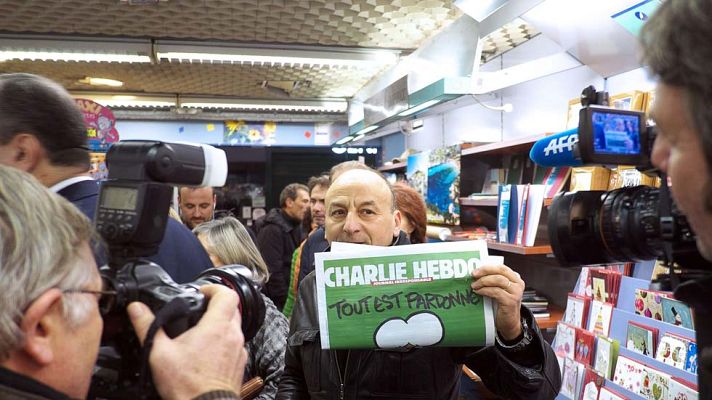 Telediario 1 - La revista 'Charlie Hebdo' se agota