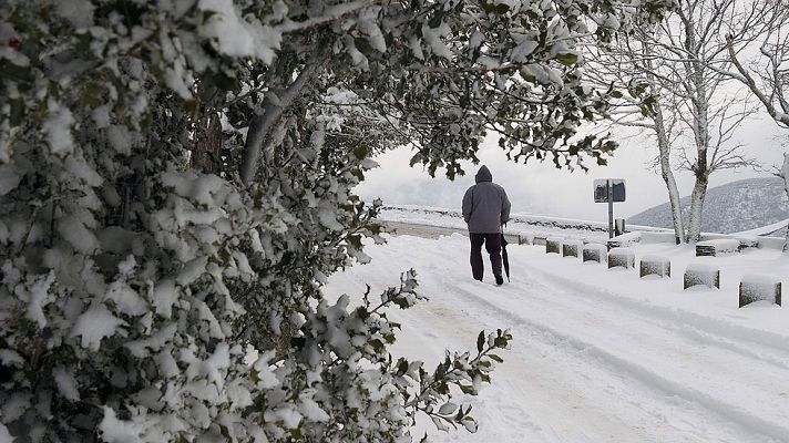 Telediario 1 - España se prepara para la primera ola de frío del invierno