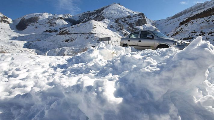 El tiempo - La Aemet anuncia lluvia y nieve en casi toda la Península para hoy