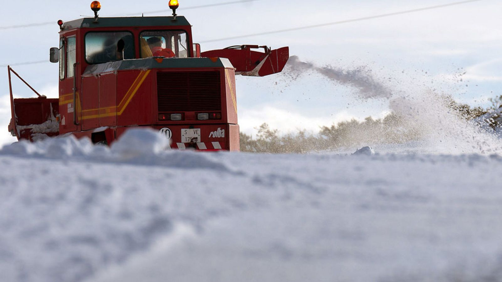 La nieve tiñe de blanco gran parte de la península