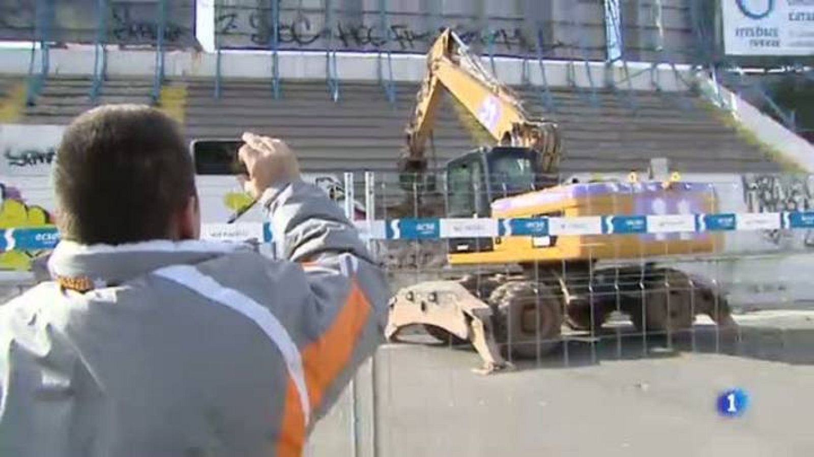 Maqueta del nou camp de futbol de Badalona | Veure