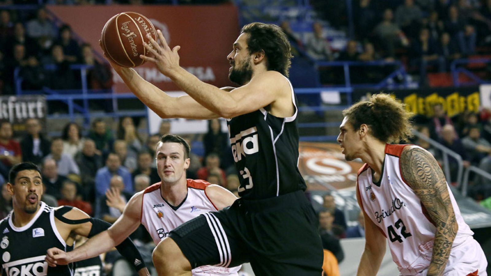 Manresa 66 - Real Madrid 83 - Baloncesto en RTVE | Ver