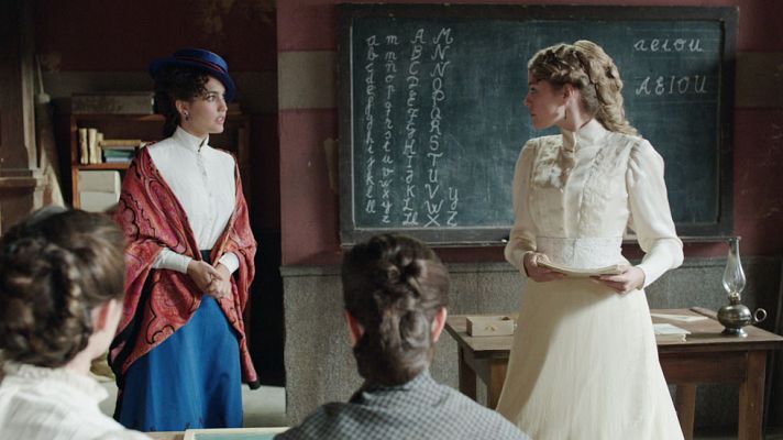 Víctor Ros - Lola y Clara se conocen