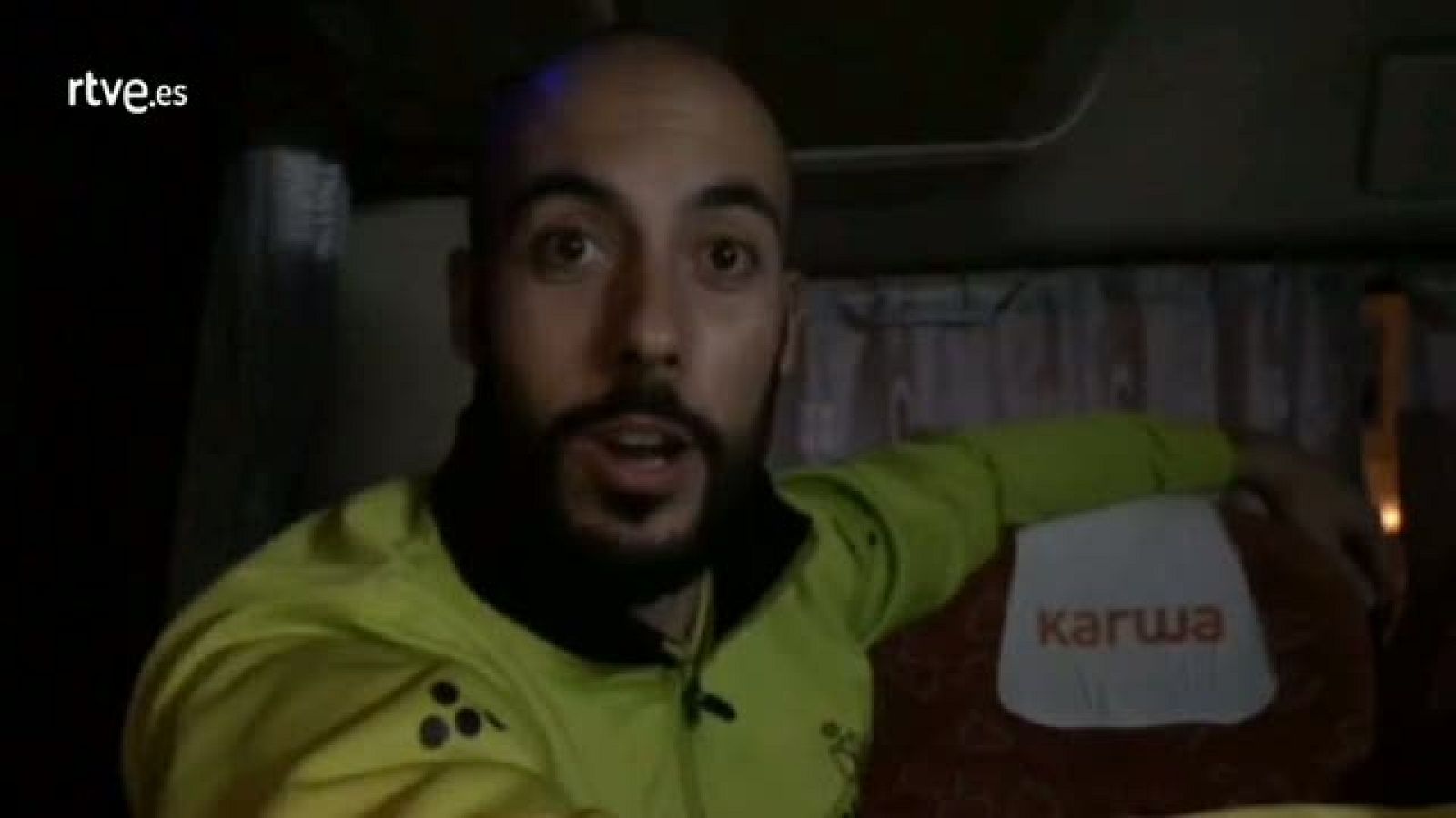 Unos chistes después de ganar a Chile