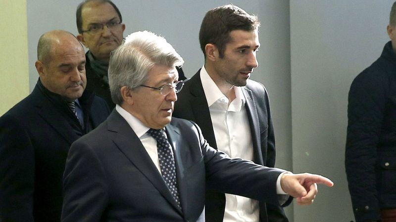 Un magnate chino, a punto de hacerse con el 20% del Atlético | Ver