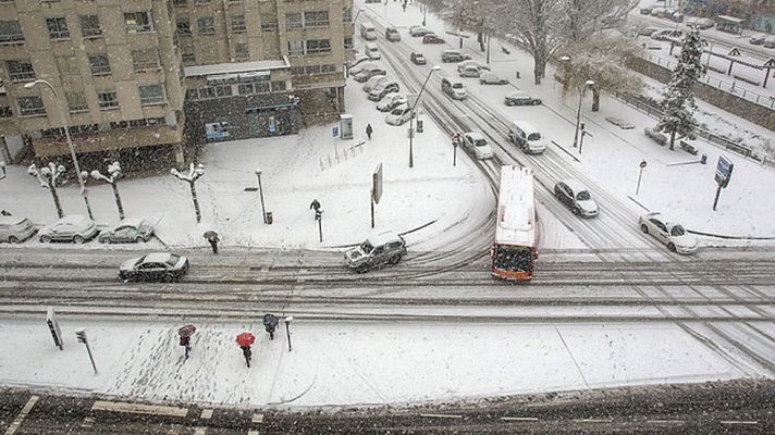 Telediario 1 - El temporal deja nevadas intensas