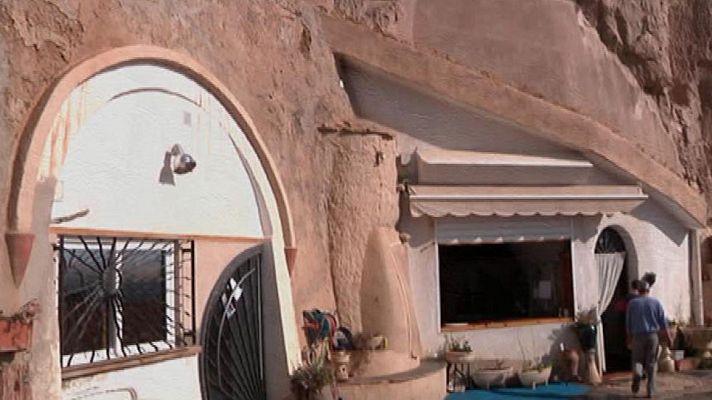 Aquí la Tierra - Una fantástica casa-cueva