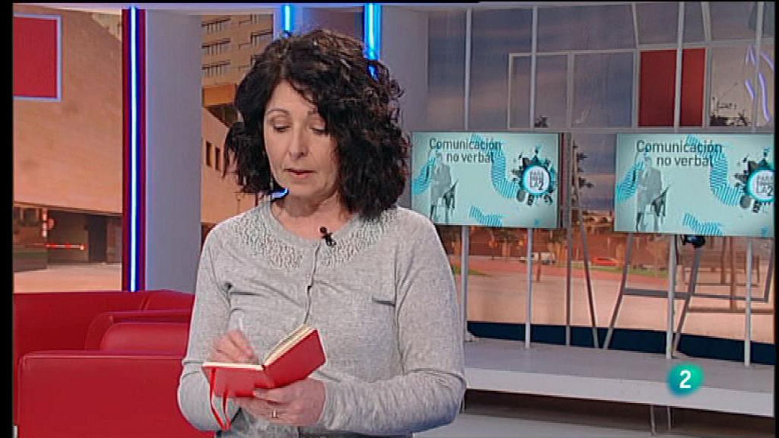 Para Todos La 2 - Comunicación no verbal - La escucha activa