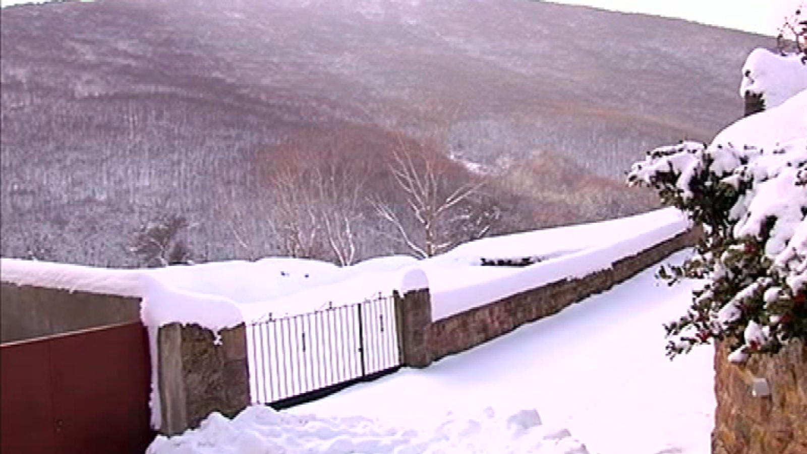 España Directo- Salir de casa, una odisea por culpa de la nieve