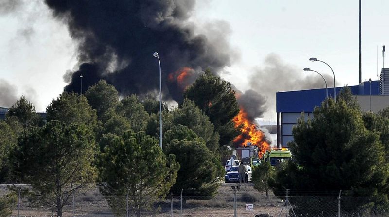 Fallece uno de los militares franceses heridos y eleva a once los muertos en el accidente del F16 - Informativo 24h | Ver