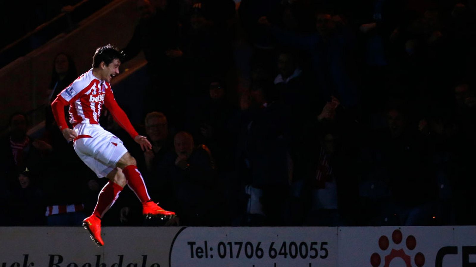 Bojan, seis meses de baja  tras romperse el ligamento cruzado | Ver