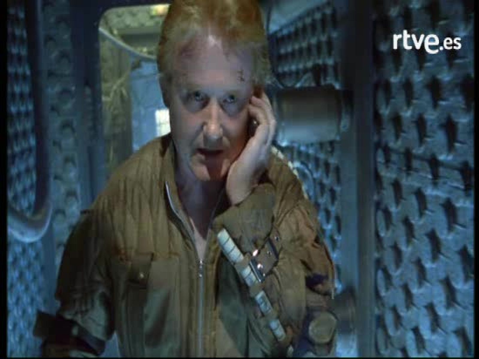 Plutón BRB Nero - Entrevista a Enrique Martínez (Hoffman) - Plutón B.R.B. Nero | Ver