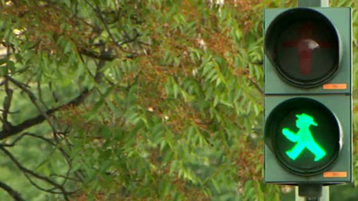 Telediario 1 - Cambios en los semáforos para evitar atropellos