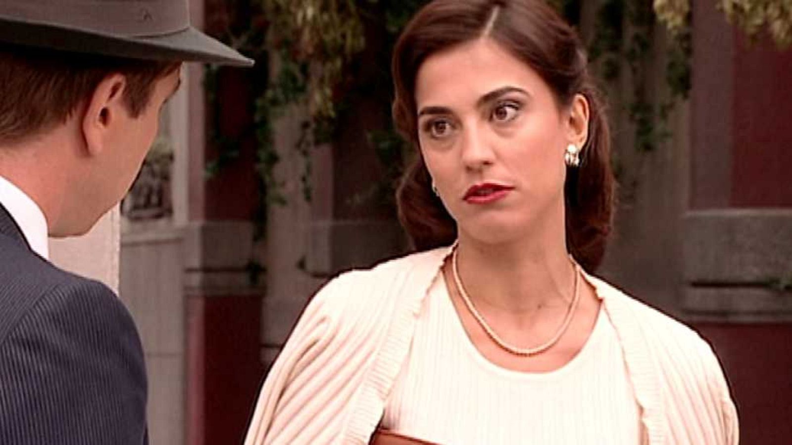 Amar en tiempos revueltos - T5 - Capítulo 43 - ver ahora