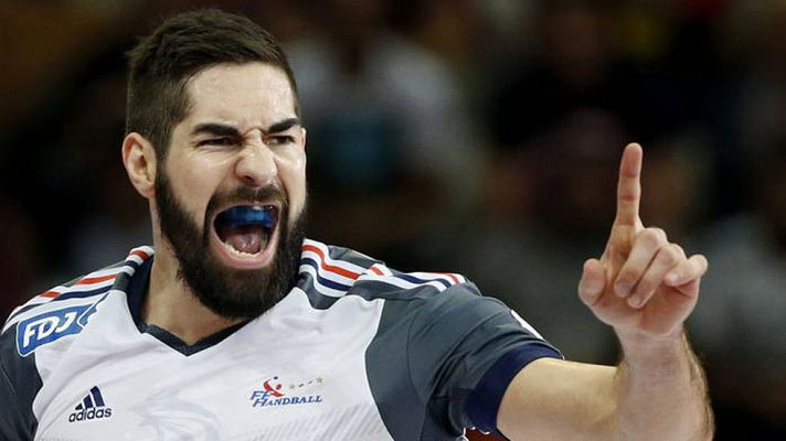 Telediario 1 - Francia vuelve a cruzarse en los planes de oro de España