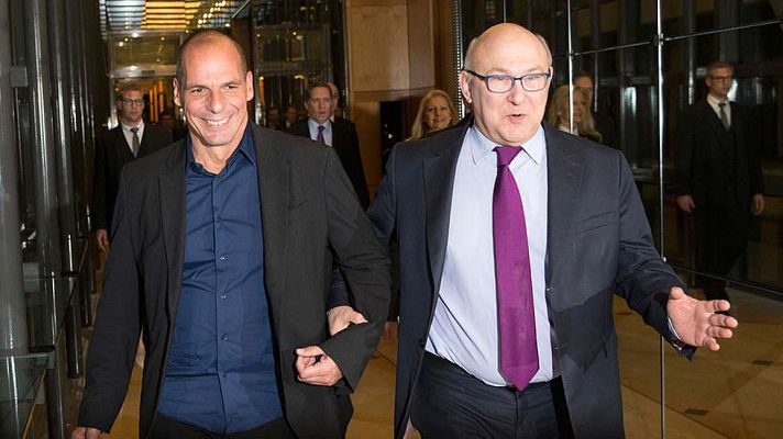 Telediario 1 - Francia se ha ofrecido como mediadora con Grecia