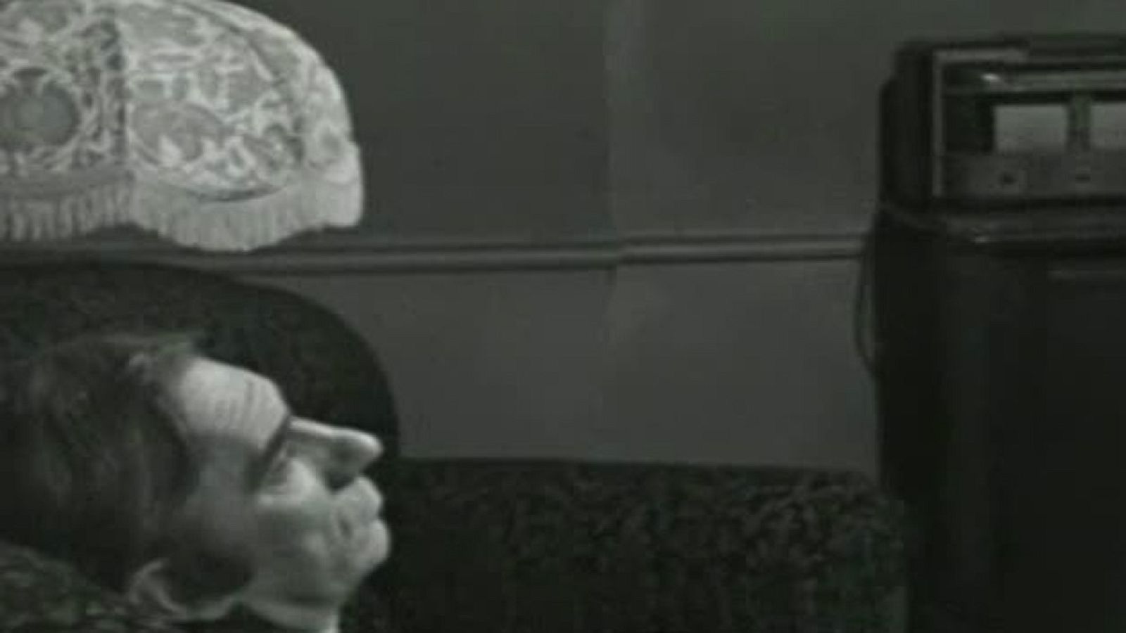 Del dicho al hecho - El último mono es el que se ahoga