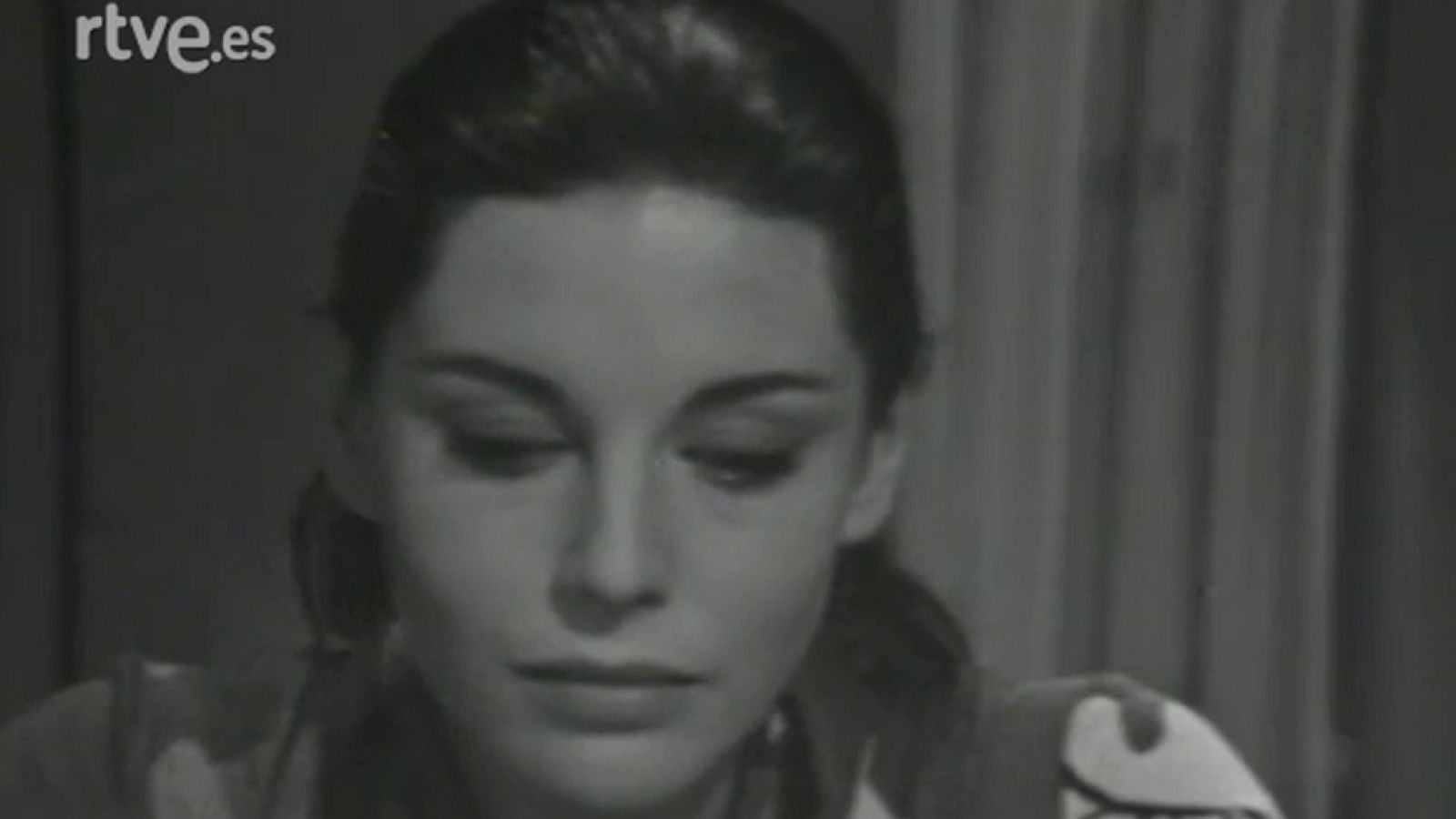 Del dicho al hecho - Amor loco, yo por vos y vos por otro