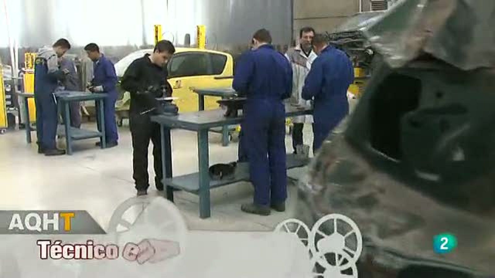 Un empleo que resiste a la crisis: TÉCNICOS EN AUTOMOCIÓN - Aquí hay trabajo | Ver