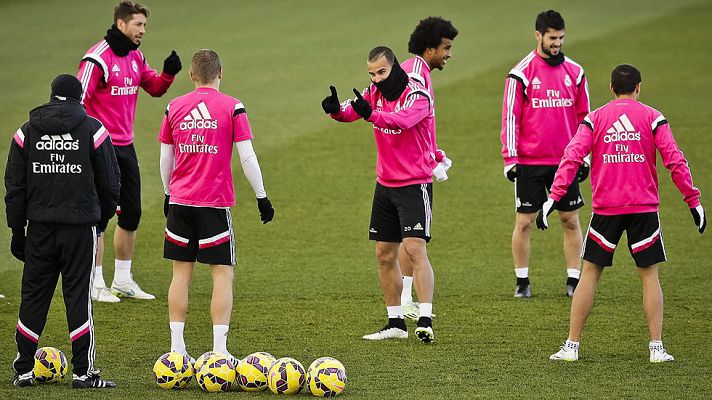 Telediario 1 - Choque clave del Madrid ante el Sevilla