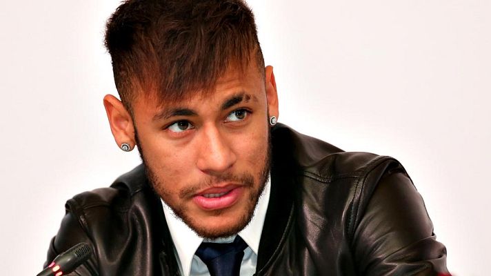 Telediario 1 - El precio del fichaje de Neymar no deja de subir desde que aterrizó en Barcelona