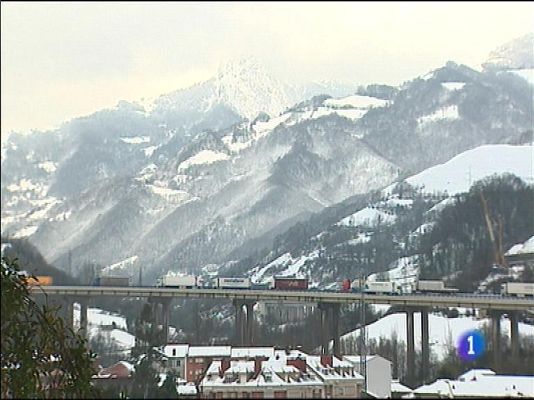 Panorama Regional - El tiempo en Asturias - 05/02/15