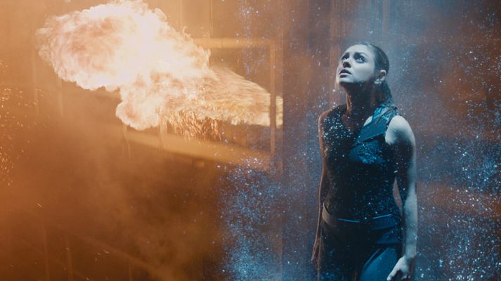  - Clip de la película 'El destino de Júpiter'